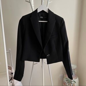 Zara cropped single breasted blazer